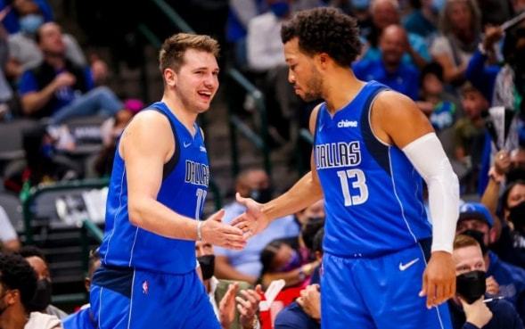 士与喀麦隆 士与喀麦隆