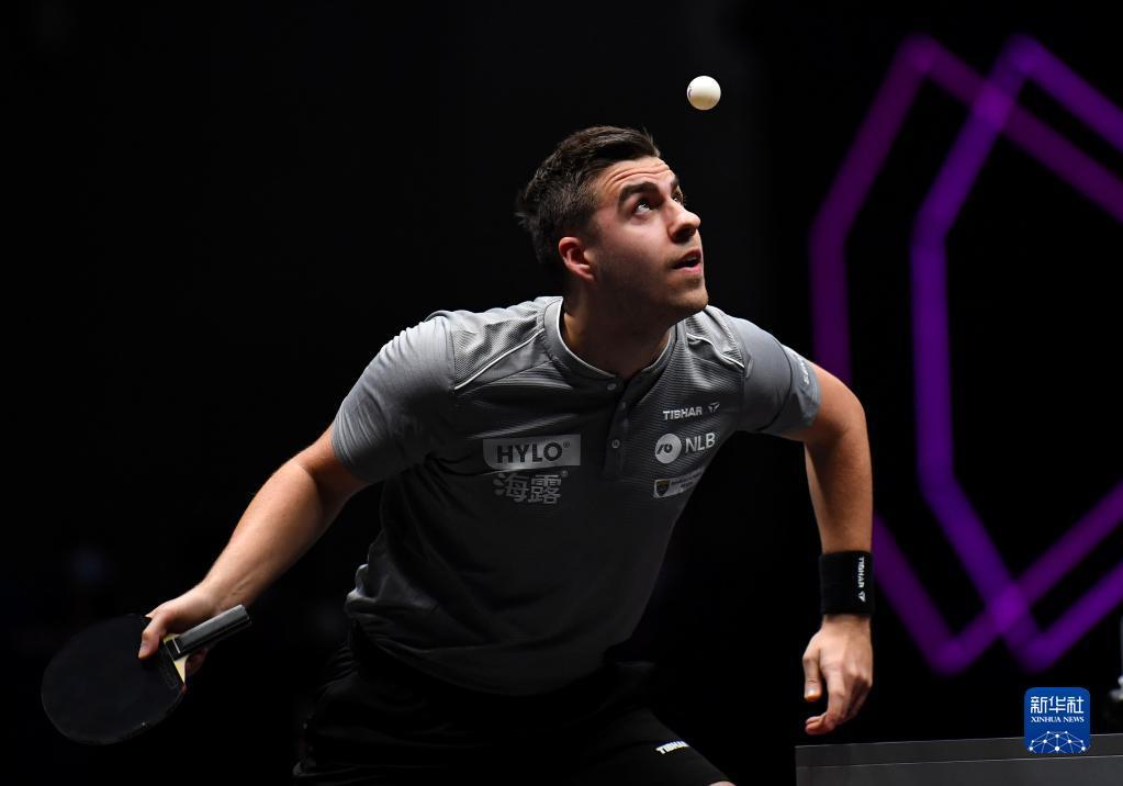 边线一对一 边线一对一