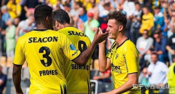 的连续两回 的连续两回